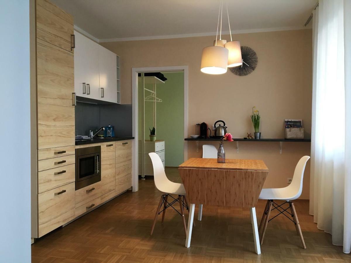 Terrace By Bestchoice - Free Parking - Self Check-In Грац Екстериор снимка